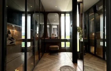 ruangan menuju kamar