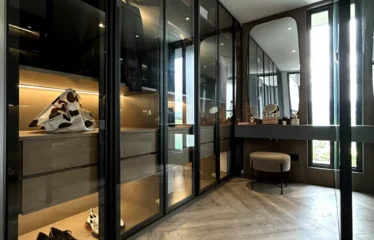 ruangan menuju kamar