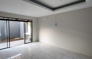 ruangan belakang kosong