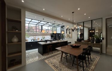 dapur yang bersih dan luas