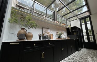 dapur yang bersih dan luas