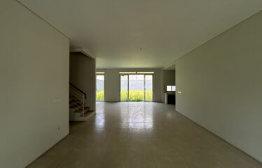 ruangan luas belakang