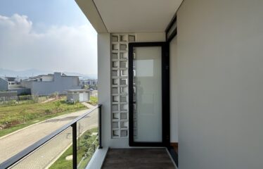 Teras Luar di atas rumah