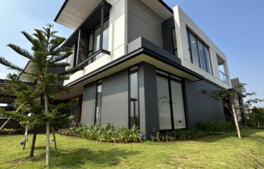 Rumah Spatirasmi Sudut Kota Baru Parahyangan