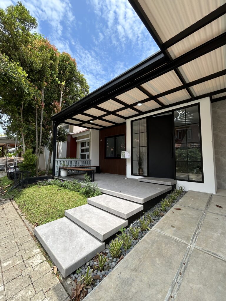 jual rumah kota baru parahyangan