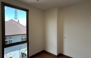 Type : Saphire 1 (private lift) – Hegarmanah Residence