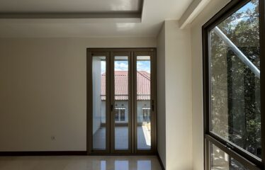 Type : Saphire 1 (private lift) – Hegarmanah Residence